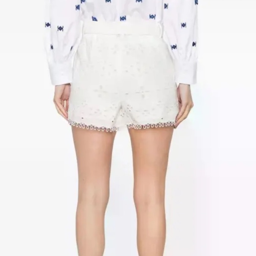 HEMANT & NANDITA White Eyelet Belted Cotton Shorts WITHOUT BELT - Picture 3 of 8